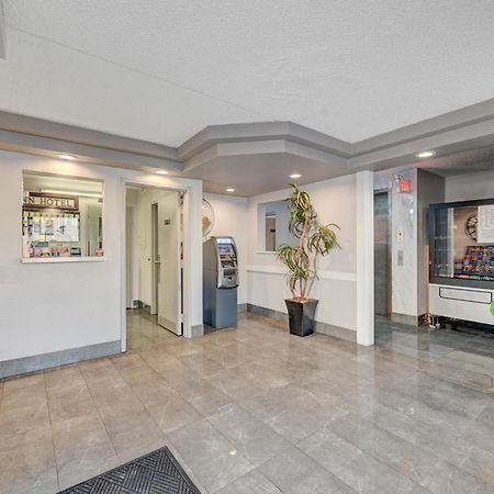 Bridger Inn Hotel Downtown Las Vegas Bagian luar foto